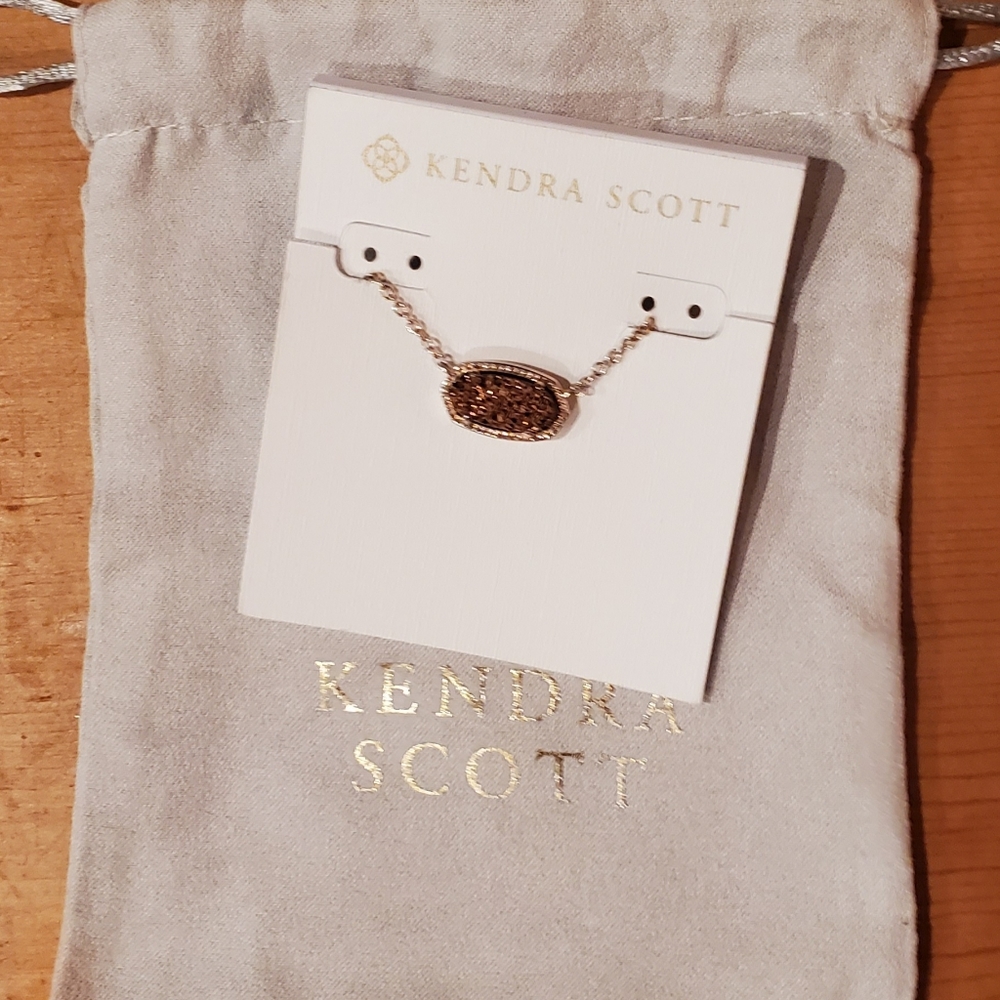 Elaina in Rold Gold Drusy